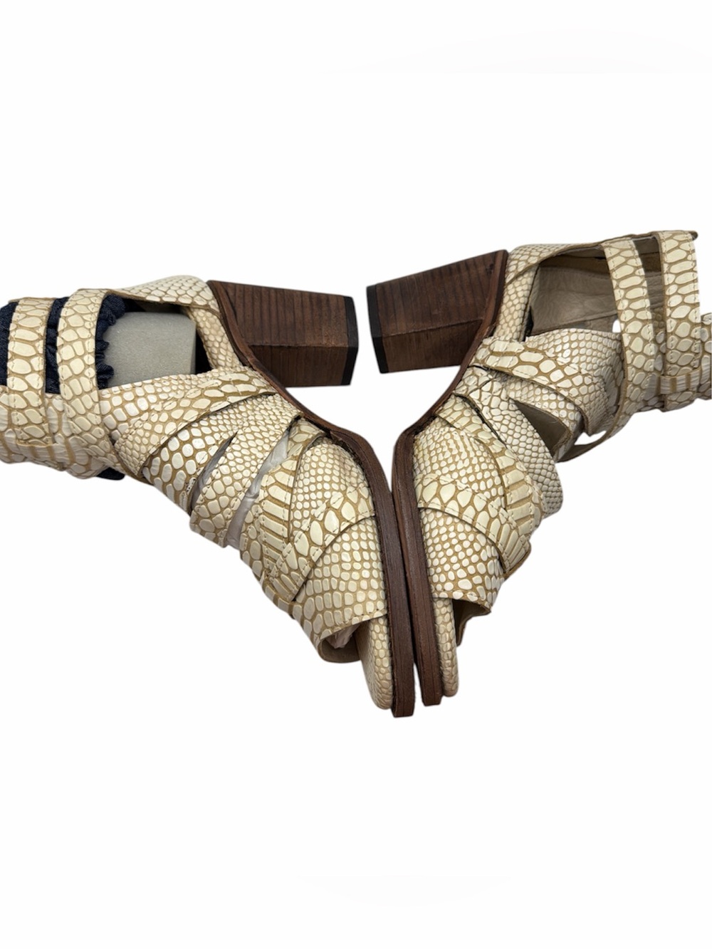 NEW Freebird by Steven Rare Claw Python Snake Heel Sandals Strappy Cream Size 9 - Picture 5 of 9